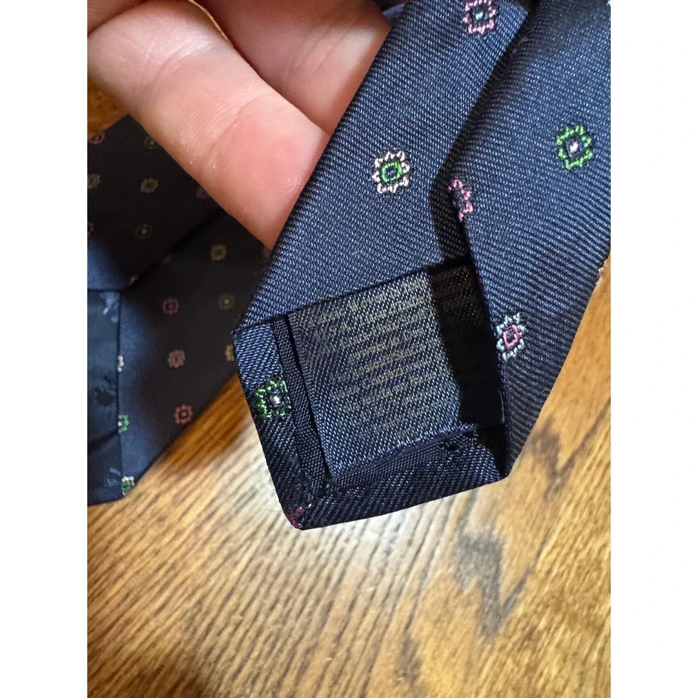Brooks Brothers Makers Mens Navy Blue Silk‎ Medallion Geometric Necktie Tie